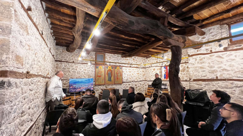 (FOTO) Škola arhitekture po drugi put u Velikoj Hoči: Studenti pokazali izuzetan entuzijazam i angažovanost