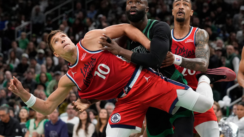 Bogdanović ubacio 11 poena u porazu Los Anđeles Klipersa