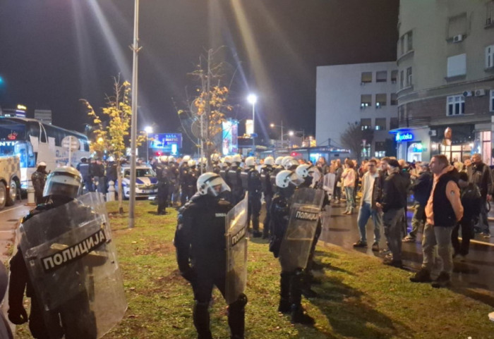 MUP: Marko Beljanski nije bio angažovan na protestu ispred Banovine kada je snimljeno postupanje prema devojci