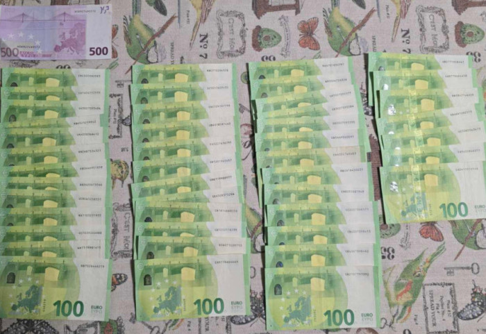 Uhapšeno 18 osoba, falsifikovali više od 300 dokumenata za srednje i više škole: Pribavili korist od 15 miliona dinara