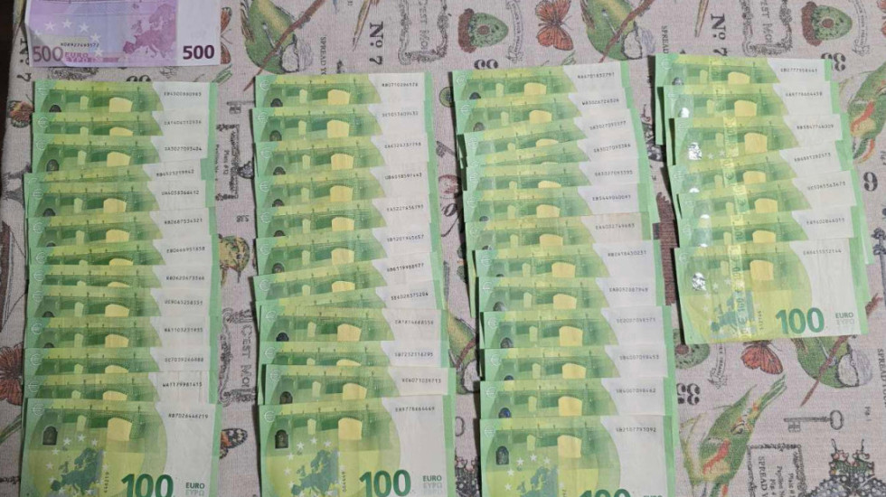 Uhapšeno 18 osoba, falsifikovali više od 300 dokumenata za srednje i više škole: Pribavili korist od 15 miliona dinara