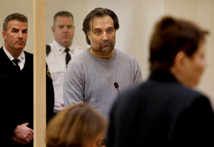 Brajan Volš priznao krivicu za obmanjivanje policije i nepropisno premeštanje tela, ali poriče da je ubio suprugu Anu