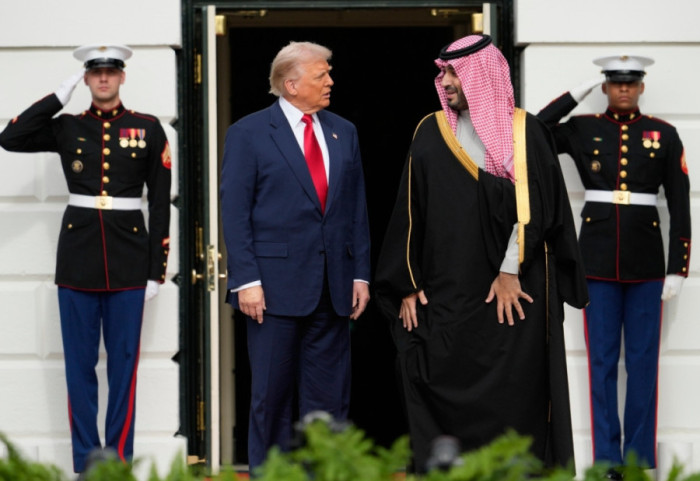 Tramp u Beloj kući dočekao saudijskog princa prestolonaslednika Bin Salmana