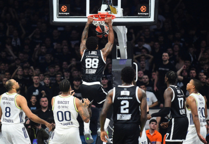 Osmi poraz Partizana u Evroligi: Crno-beli izgubili od Fenerbahčea