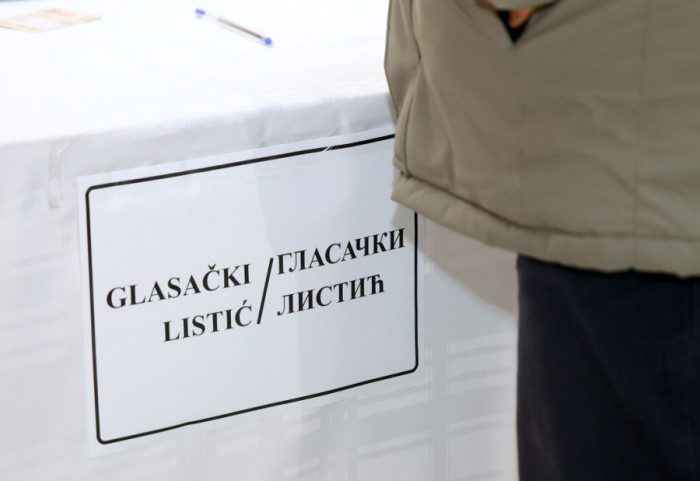 Republika Srpska bira predsednika: Zatvorena biračka mesta, izlaznost do 15 časova 26 odsto