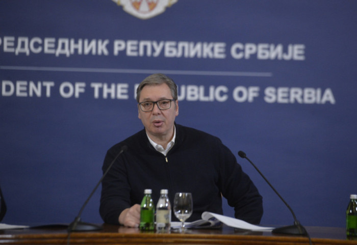 Vučić: Rafinerija u Pančevu je "u tihom hodu", za četiri dana preti joj potpuna obustava rada