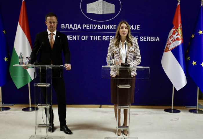 Szijjártó: MOL Will Increase Oil Exports to Serbia Two and a Half Times in December