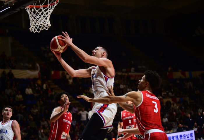 Srbija preokretom pobedila Švajcarsku na debiju selektora Alimpijevića