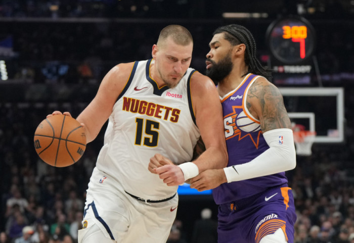 Košarkaši Denvera pobedili Finiks, Jokiću nedostajao skok za tripl-dabl