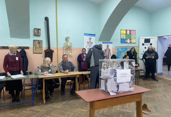 OIK u Sečnju objavila preliminarne rezultate nakon ponovljenog glasanja: SNS 15 mandata, "Glas mladih" sedam