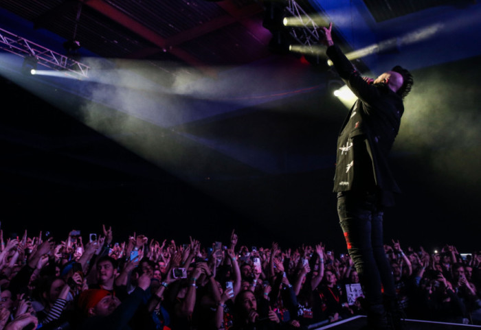 (FOTO) Koncert u Hangaru: Three Days Grace konačno pred Beograđanima