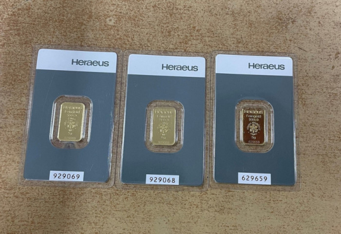 Na Gradini carinici sprečili pokušaj šverca investicionog zlata, srebrnjaka i indijske konoplje