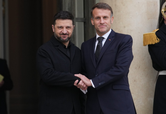 Makron najavio pooštravanje sankcija protiv Rusije posle razgovora sa Zelenskim