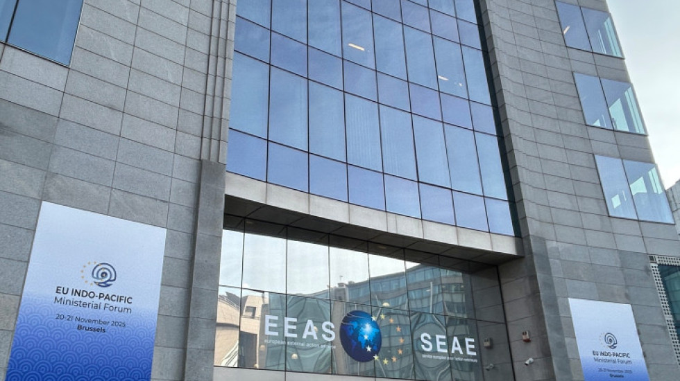 Evropska komisija otpustila visokog zvaničnika: Razmenjivao poverljive detalje sporazuma sa Katarom