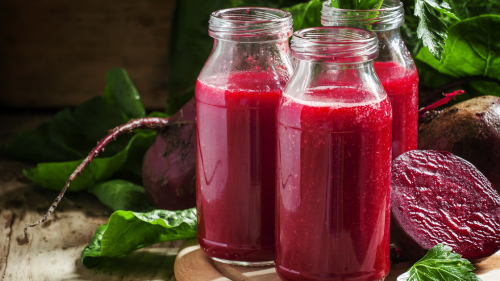 Ako su vam zimi stalno hladne ruke i noge, cvekla vam može pomoći