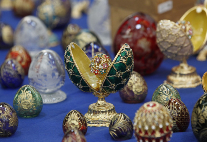 Muškarac (32) sa Novog Zelanda optužen za krađu Faberžeovog jajeta, tvrdi da ga je progutao