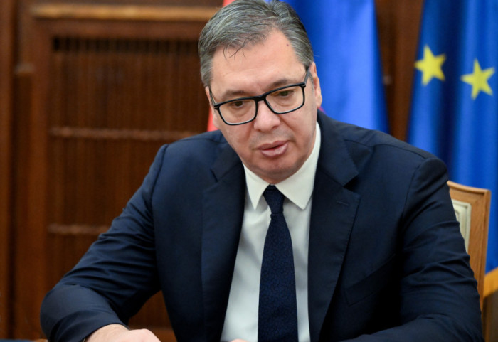 Vučić razgovarao sa predsednikom Rumunije o bilateralnim pitanjima od značaja za dve zemlje