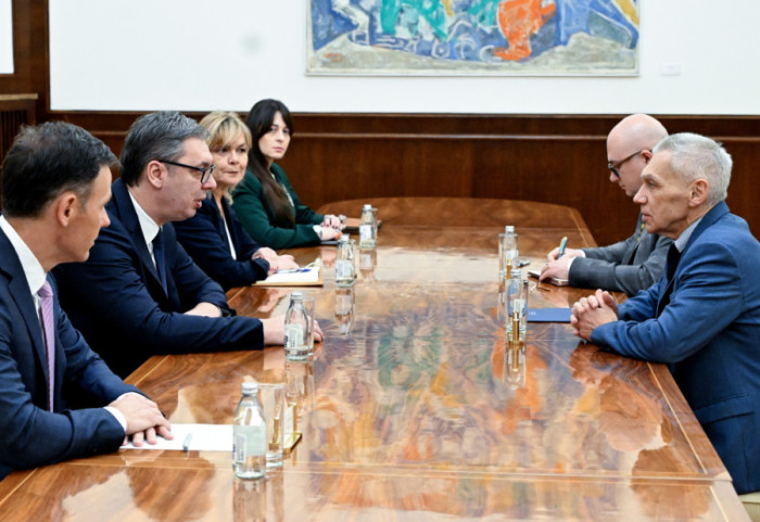 Vučić sa Bocan-Harčenkom o snabdevanju gasom i jačanju energetskog sistema u Srbiji