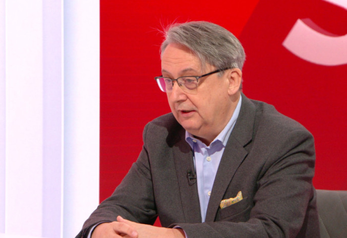 Ekonomista u Sintezi: Situacija sa NIS pokazatelj društvene krize, promene u politici prvo osete firme