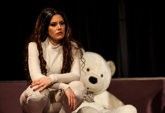 Jubilarno 100. izvođenje predstave "Ovaj će biti drugačiji" 8. decembra u Ateljeu 212