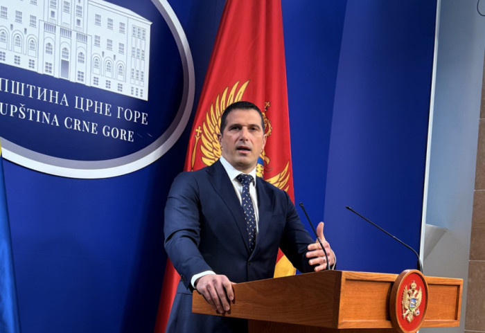 Nikola Janović napustio DPS, ostaje nezavisni poslanik: "Moje mimoilaženje sa strankom traje godinama"