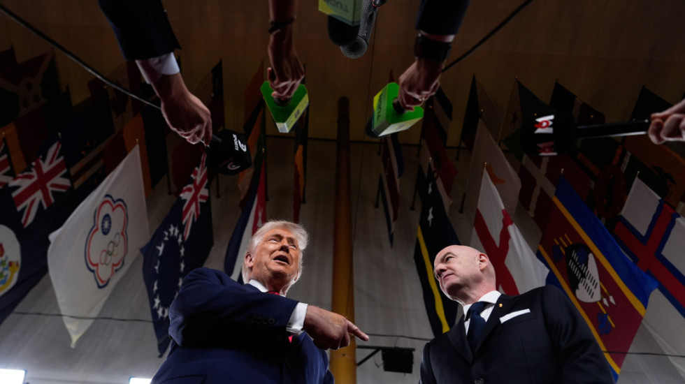 Tramp dobio nagradu za mir koju dodeljuje FIFA