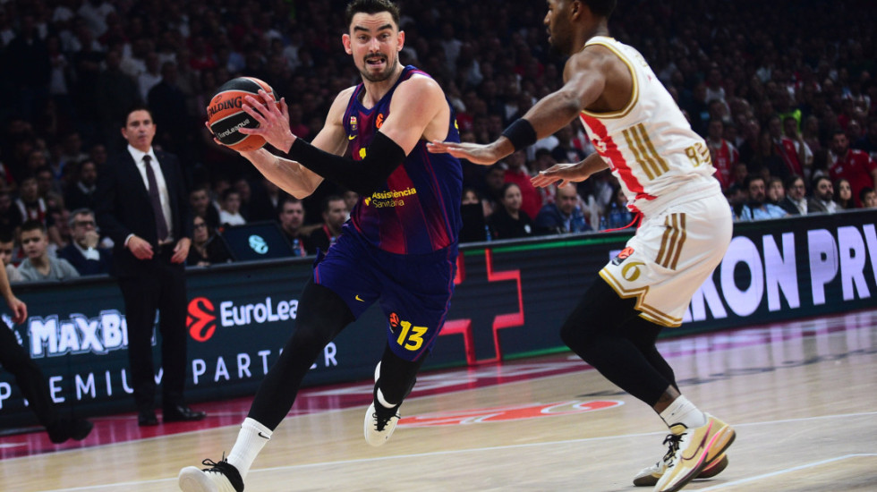 Pomeren termin meča Barselona - Crvena zvezda u Evroligi, razlog problem s dresovima Beograđana