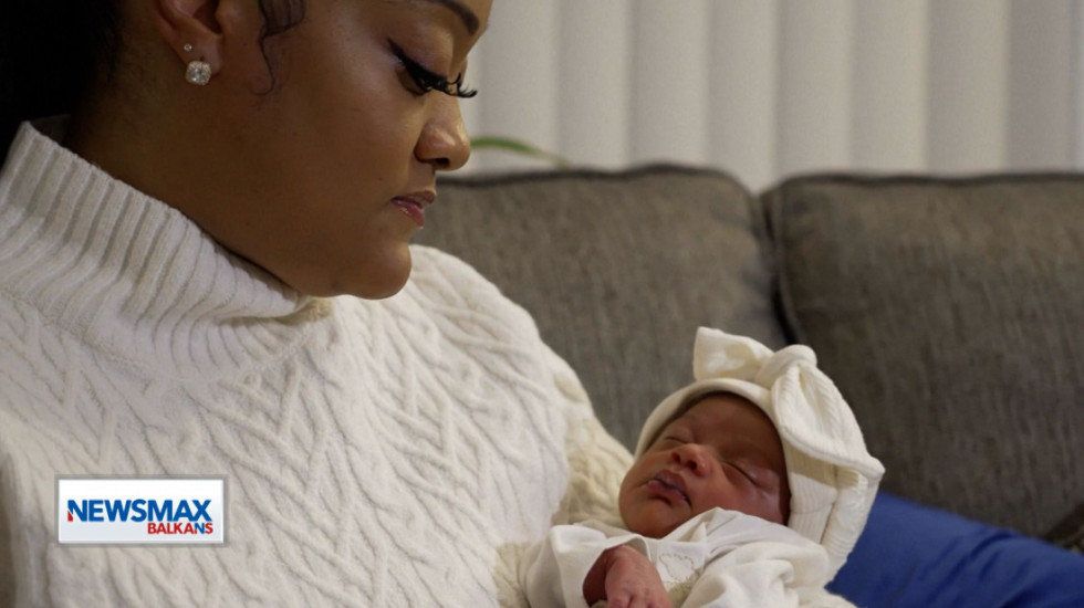 Trudnica (38) se porodila na auto-putu u SAD: Vodenjak pukao, a doktori rekli da ide kući