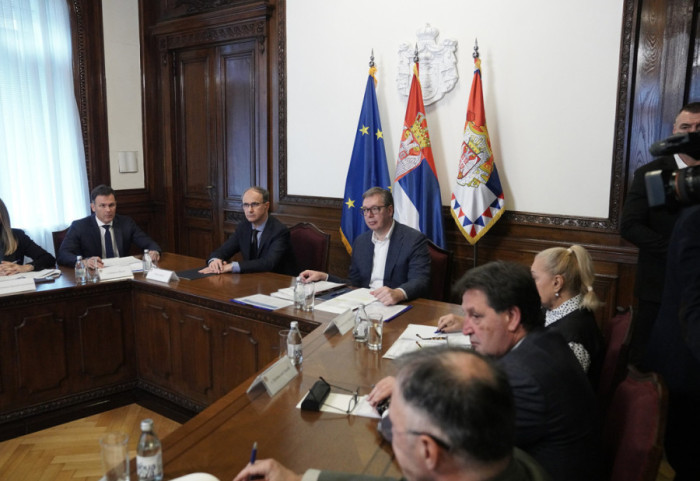 Predsednik Srbije Aleksandar Vučić sastao se sa timovima zaduženim za energetsku stabilnost