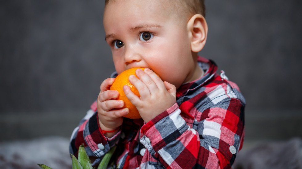 Kada treba uvesti pomorandže u ishranu beba?