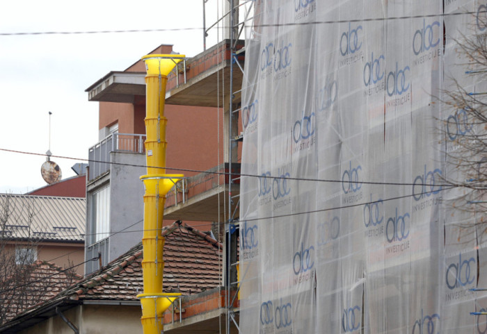 Poginuo radnik na gradilištu u Grockoj, drugi sa povredama prevezen u Urgentni centar