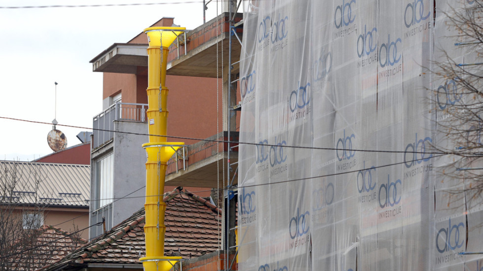 Poginuo radnik na gradilištu u Grockoj, drugi sa povredama prevezen u Urgentni centar