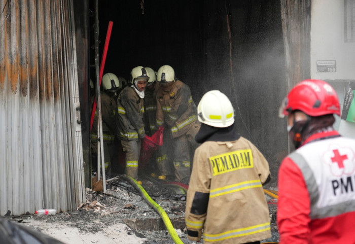 U požaru u domu za penzionere u Indoneziji poginulo 16 ljudi