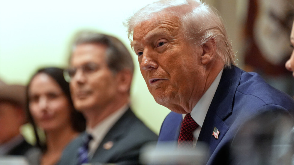 Tramp: Pregovori o Ukrajini napreduju normalno, ali postoji velika mržnja između Putina i Zelenskog