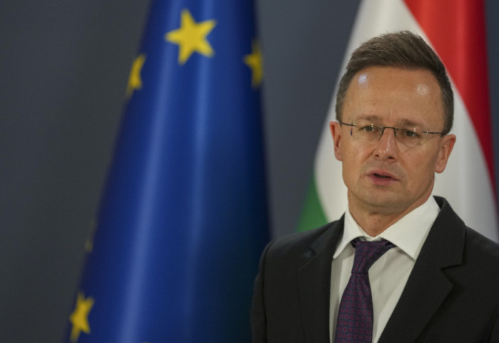 Sijarto: Mađarska potpisala ugovor sa SAD o isporuci tečnog prirodnog gasa