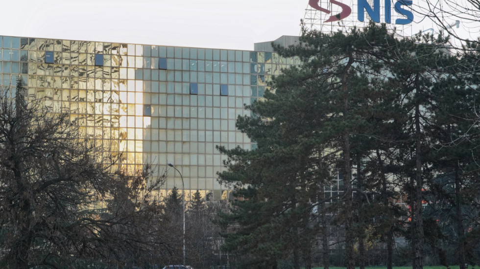 "Politički interes i pregovaranje": Da li bi preuzimanje NIS od strane MOL bilo korisno Srbiji?