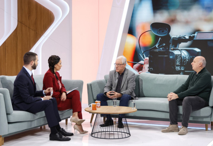 "Podele u medijima, pritisak sa svih strana": Zašto je novinarima sve teže da izveštavaju