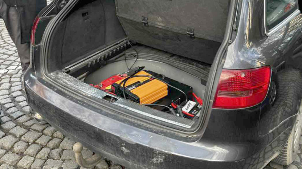 MUP razbio međunarodnu sajber-kriminalnu grupu: Uhapšena dva kineska državljanina, meta bili građani Srbije