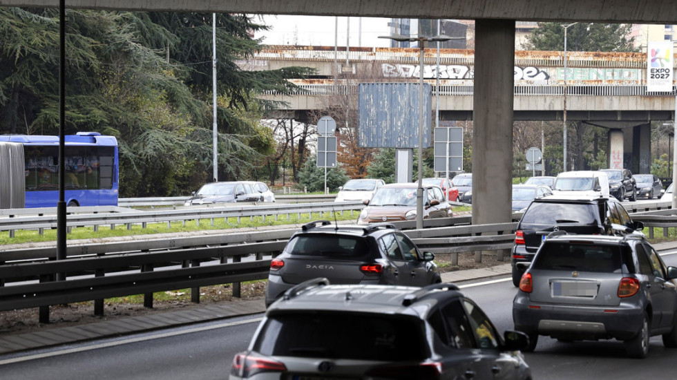 U Srbiji svi putevi prohodni: Putnička vozila čekaju sat vremena na Kelebiji, na ostalim prelazima nema zadržavanja