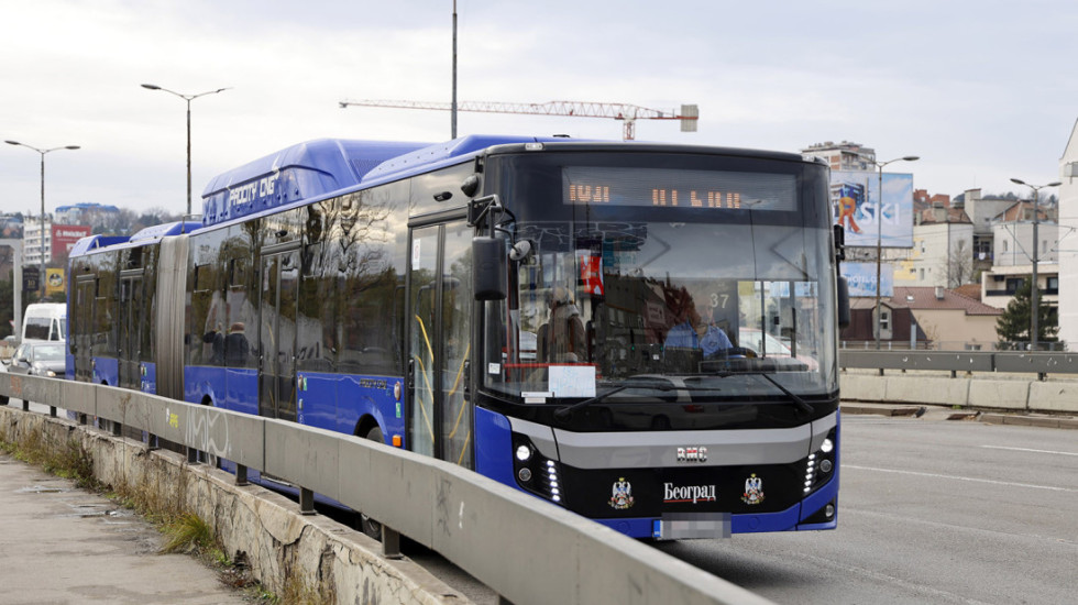 Putovanje javnim prevozom u Beogradu skoro dvostruko duže od vožnje kolima: "Linija 95 najopterećenija"