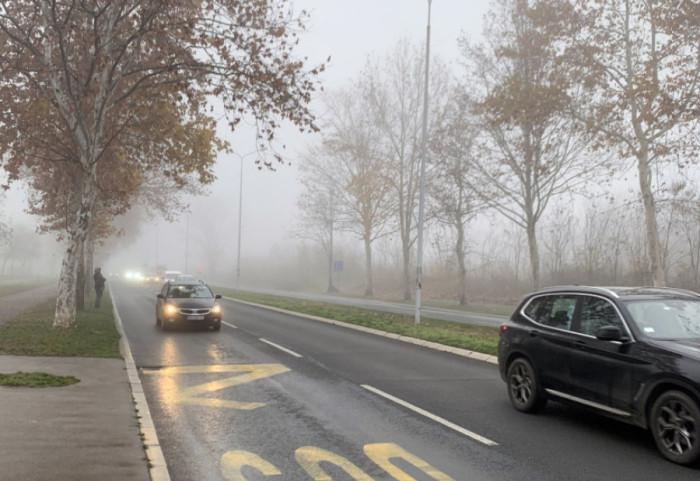 AMSS: Oprezno zbog magle, teretnjaci na Batrovcima na izlazu čekaju šest sati