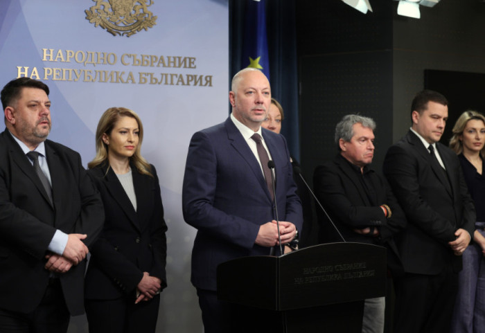 Premijer Bugarske podneo ostavku nakon višenedeljnih antivladinih protesta