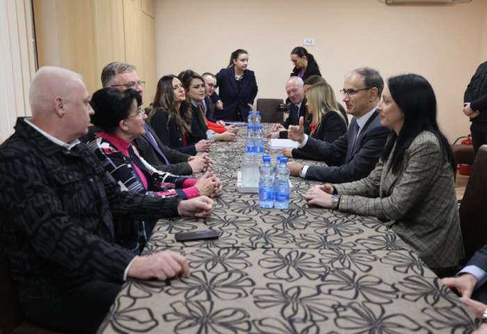 Macut posetio Ražanj: Ravnomerni regionalni razvoj Srbije jedan od glavnih pravaca u radu