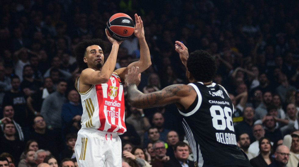 Partizan pobedio Zvezdu u "večitom derbiju": Crno-beli se vratili posle minus 16