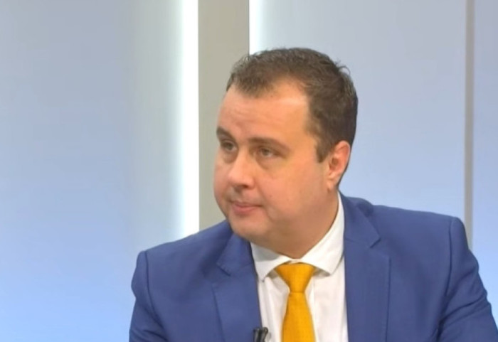 Severna Makedonija pred teškim odlukama: Poslanik Prendžov o budžetu, EU i odgovornosti institucija