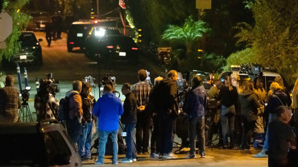 Glumac Rob Rajner i njegova supruga pronađeni mrtvi u svojoj kući u Los Anđelesu, sumnja se da ih je ubio sin