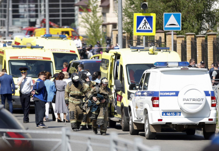 Tinejdžer (15) izvršio napad nožem u svojoj školi: Priznao zločin, napravio selfi s žrtvom (10), više đaka ranjeno