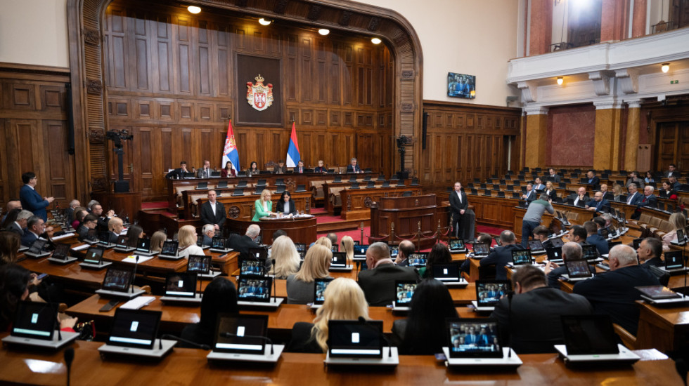 Sednica Skupštine Srbije: Na početku poslanička pitanja, pa rasprava o kadrovima i izveštajima