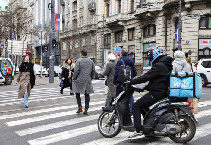 Ujutru maglovito i oblačno, uveče mogući pljuskovi sa grmljavinom: Na jugu Banata vetar orkanske jačine