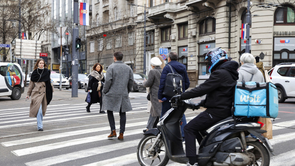 Ujutru maglovito i oblačno, uveče mogući pljuskovi sa grmljavinom: Na jugu Banata vetar orkanske jačine